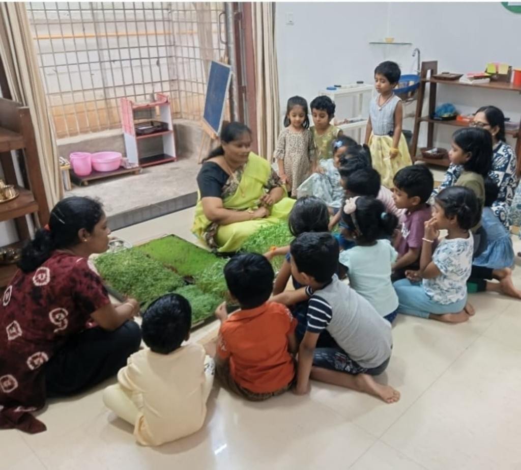 Self-Paced Learning and educator guidance at Kalpavrikshalaya